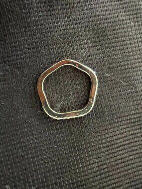 Classic Gold Hexagon Ring Minimalist Geometric Stud Jewelry for Women